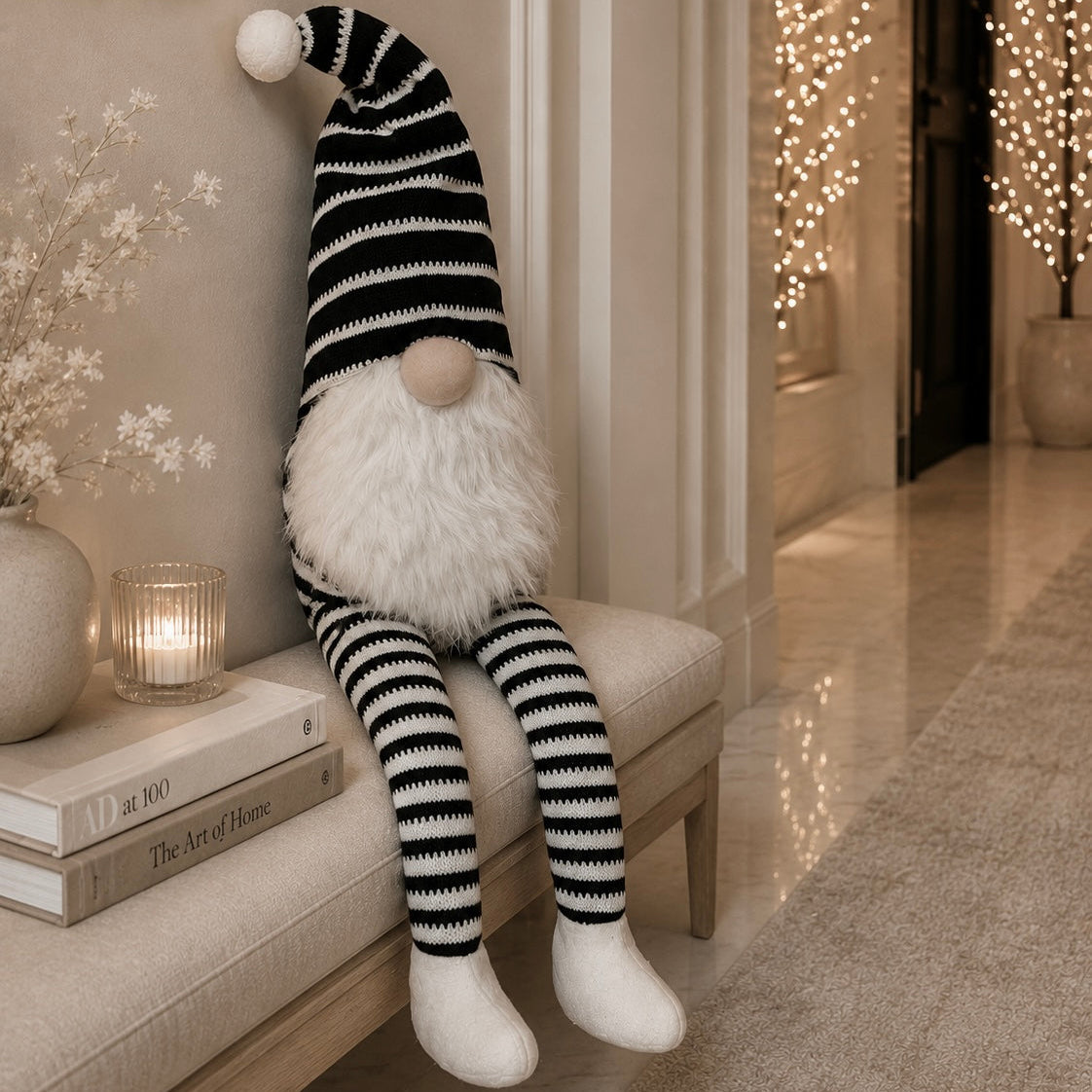 XL Noelle Monochrome Sitting Gonk