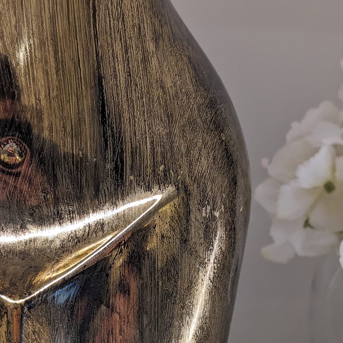 Gold Female Silhouette Vase Accessories