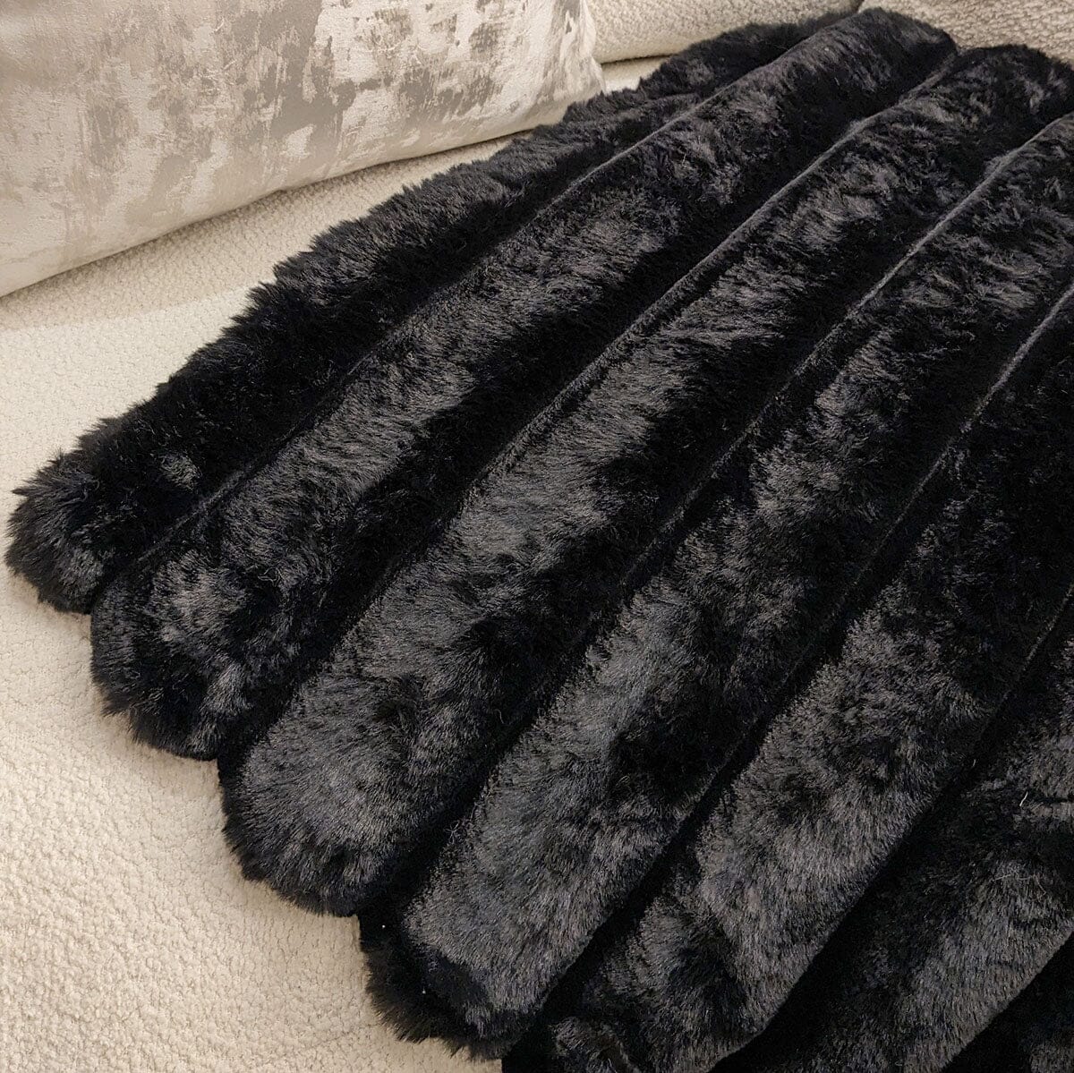 Isla Black Chunky Ribbed Faux Fur Throw Textiles