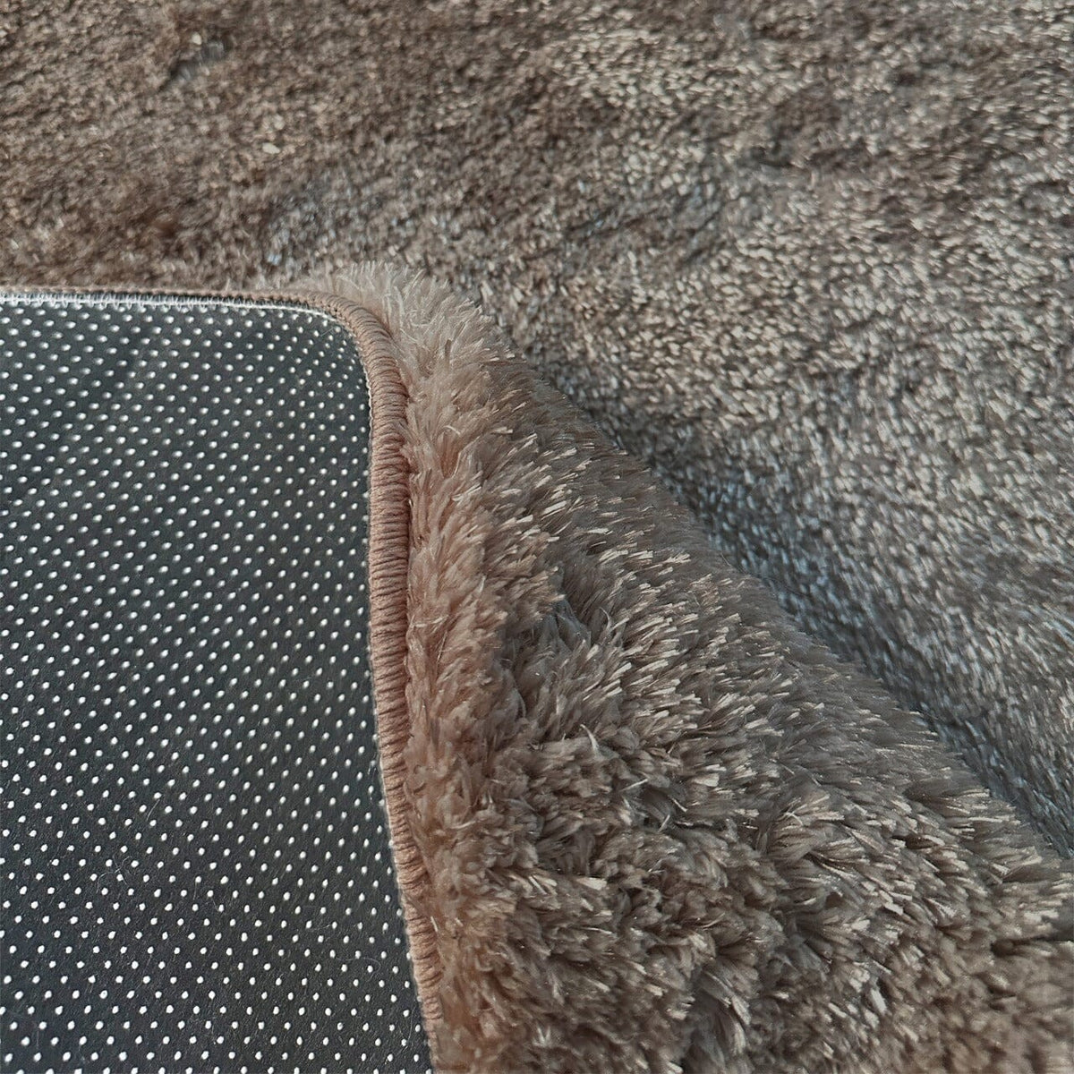 Lowen Luxury Brown Pebble Shaped Rug Textiles