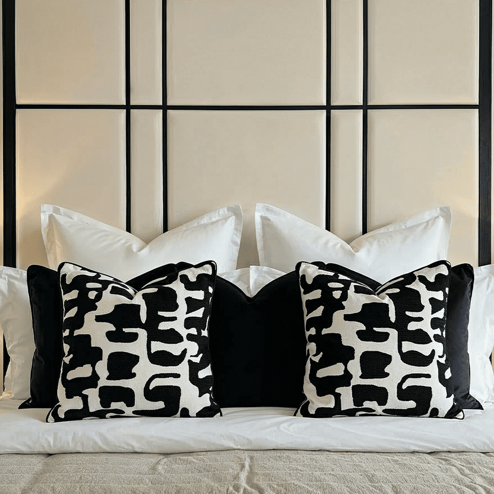 Manu Monochrome Abstract Pattern Cushion Cover - 50x50cm Textiles
