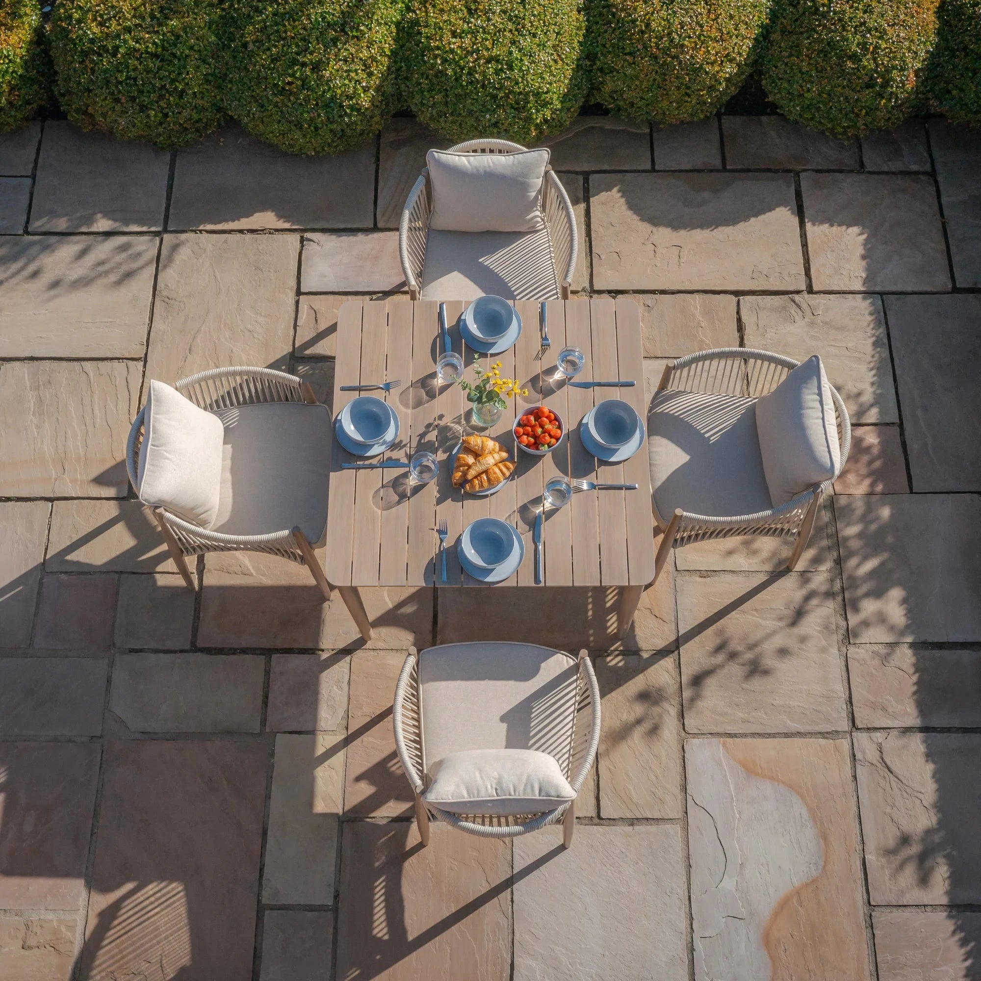 Santorini Outdoor Cream & Taupe Rope Weave 4 Seater Dining Set Outdoor