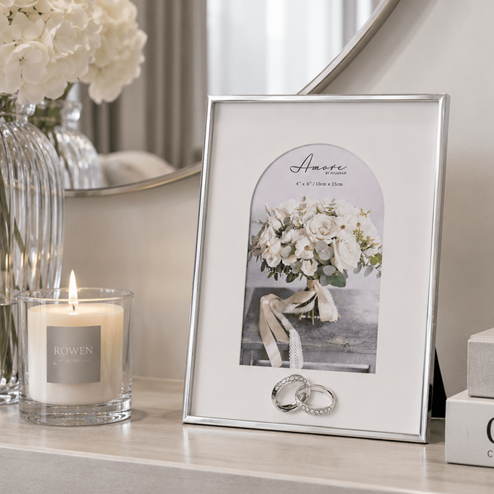 Silver Wedding Arch Photo Frame with Rings- 4x6" Accessories