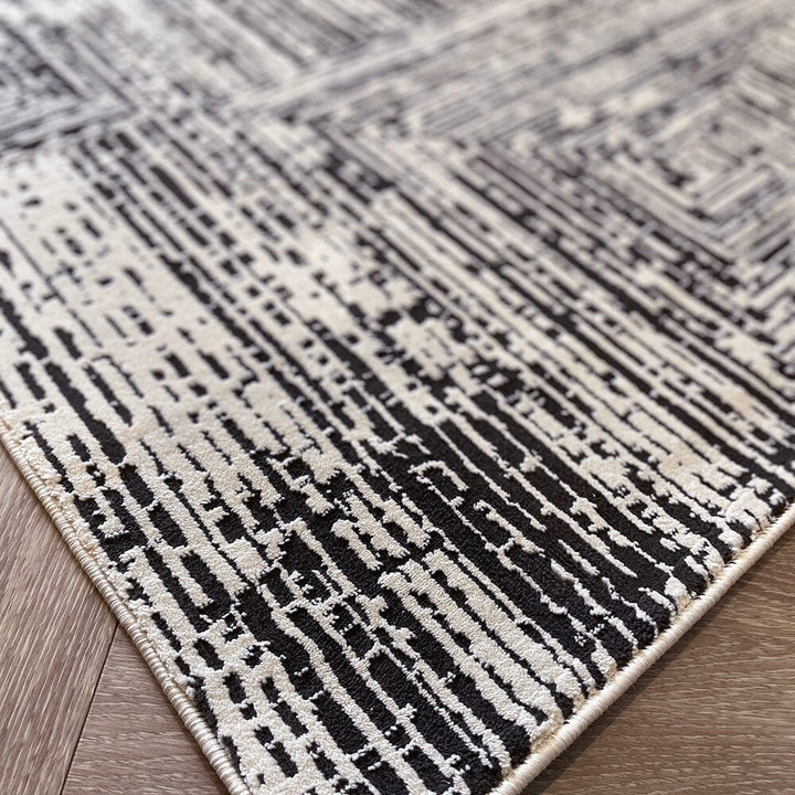 Alexis Cream & Black Abstract Patterned Rug Textiles 