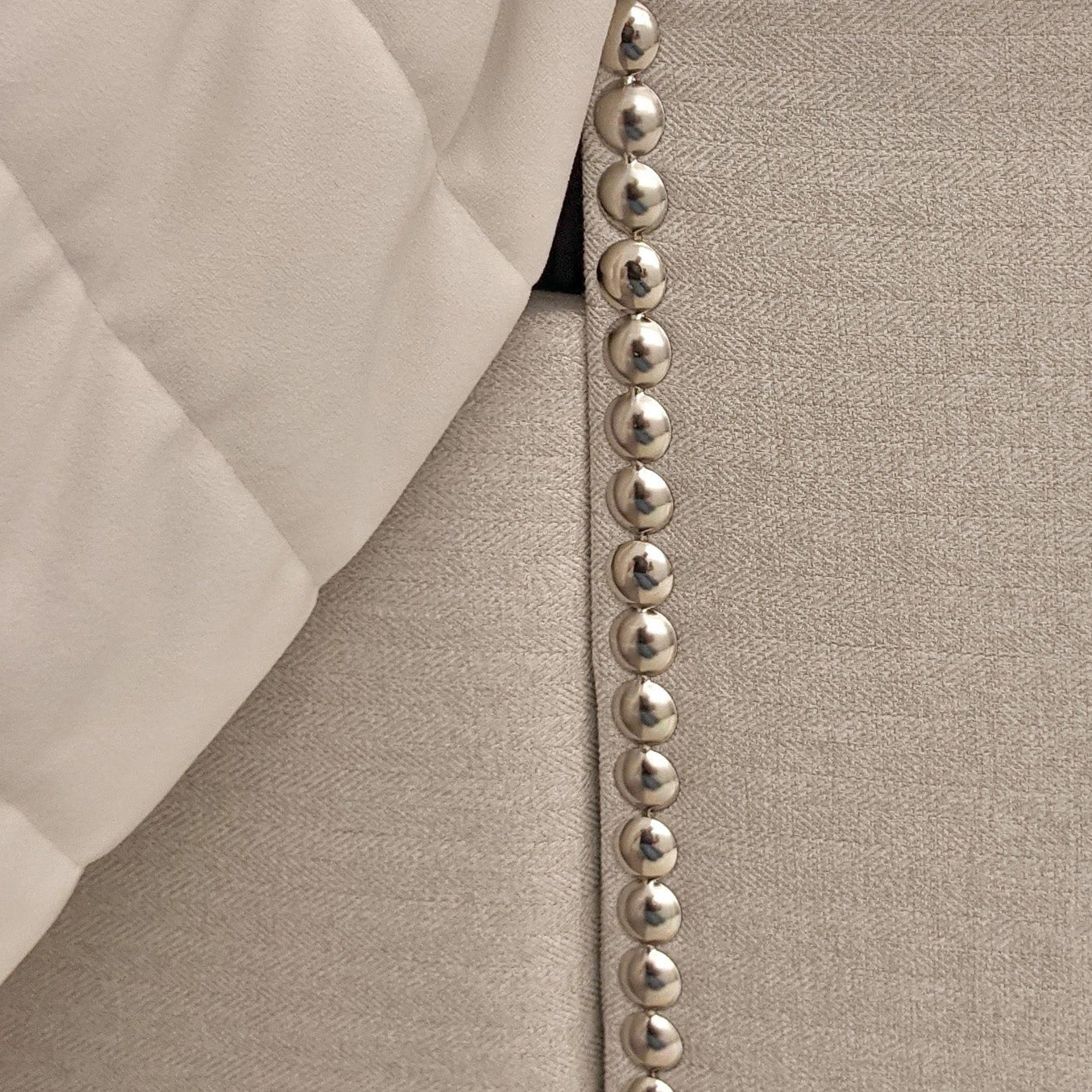 Harper Classic Luxury Grey Tweed Buttoned Silver Stud Wing Chunky Bed Bed