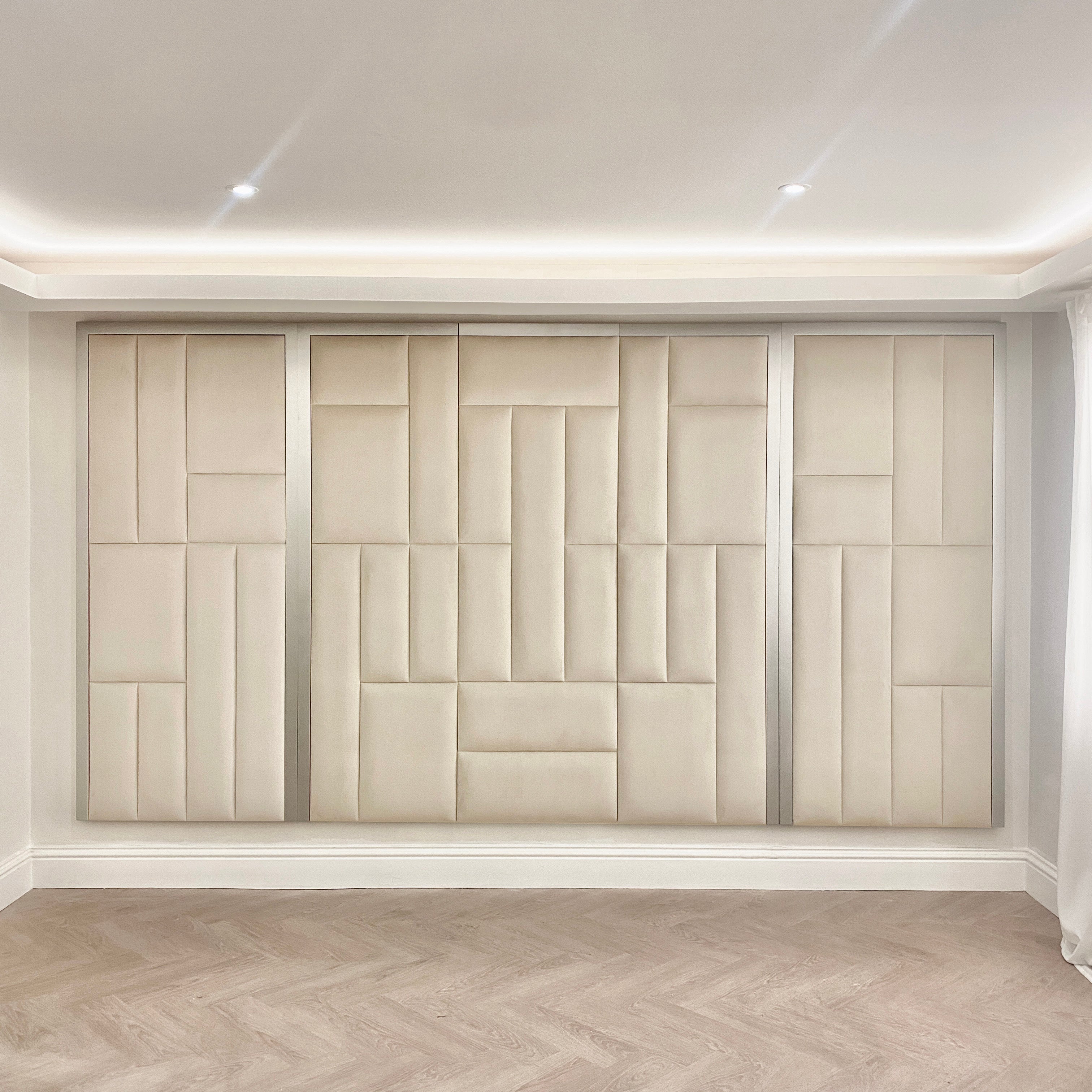 Kensington Cream & Silver Premium Abstract Headboard with Wings Headboard