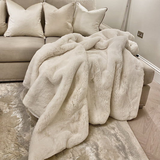 Lili Extra Thick Faux Fur Cream Throw Throw