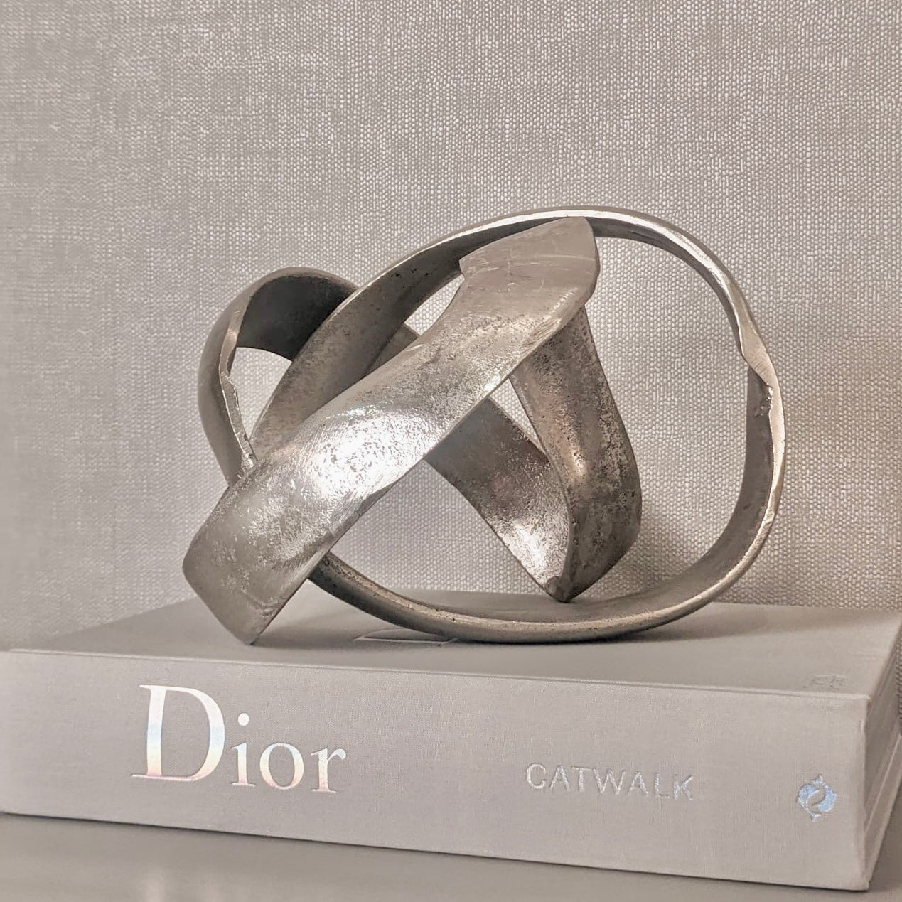 Marteli Decorative Silver Knot Sculpture Accessories