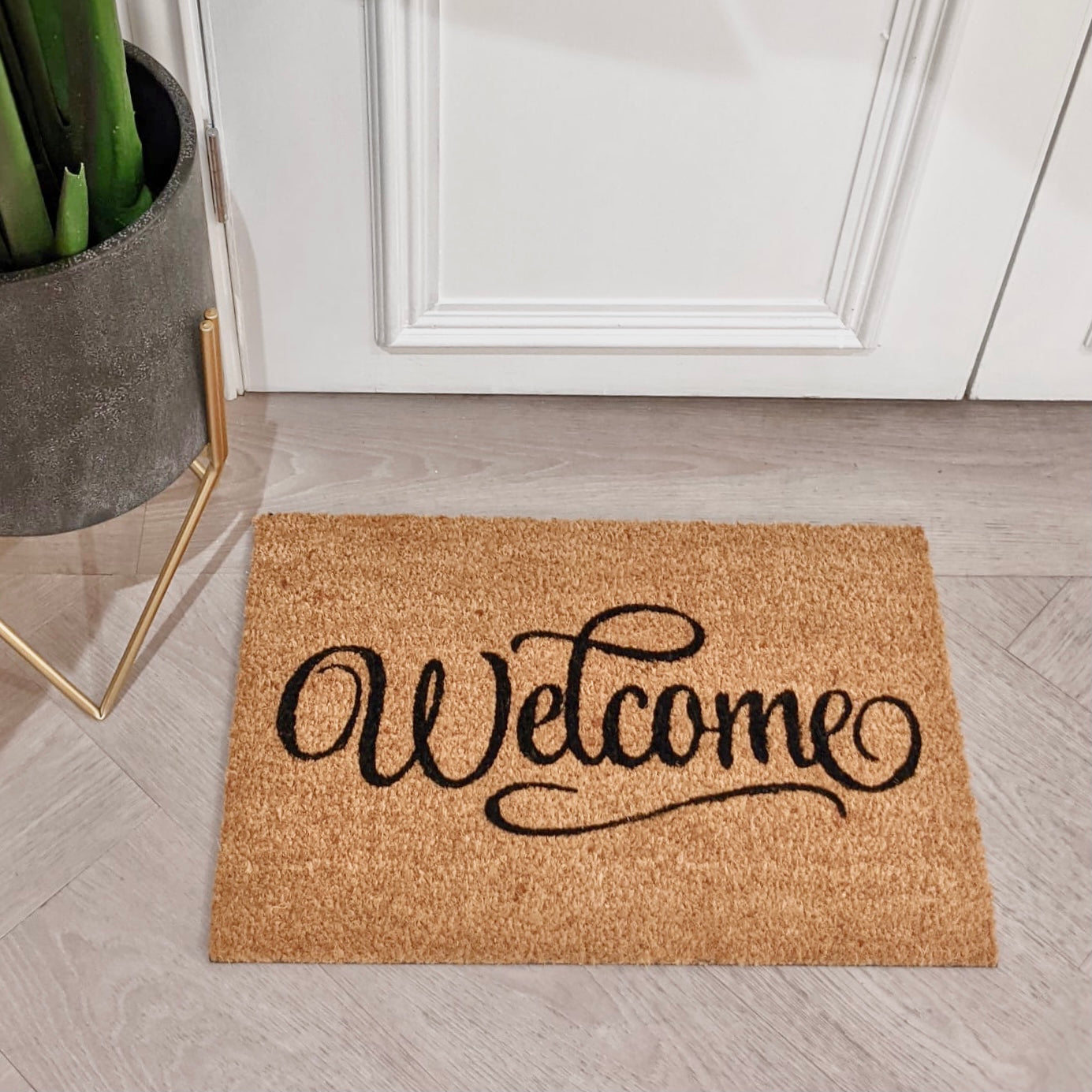 http://rowenhomes.com/cdn/shop/products/oaken-welcome-doormat-rug-premier-533004.jpg?v=1647881415