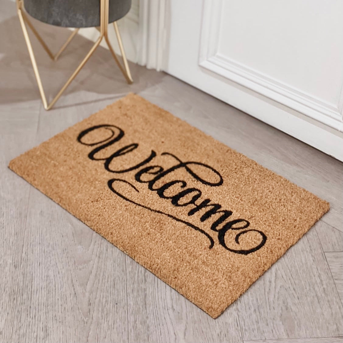 http://rowenhomes.com/cdn/shop/products/oaken-welcome-doormat-rug-premier-757397.jpg?v=1647881262