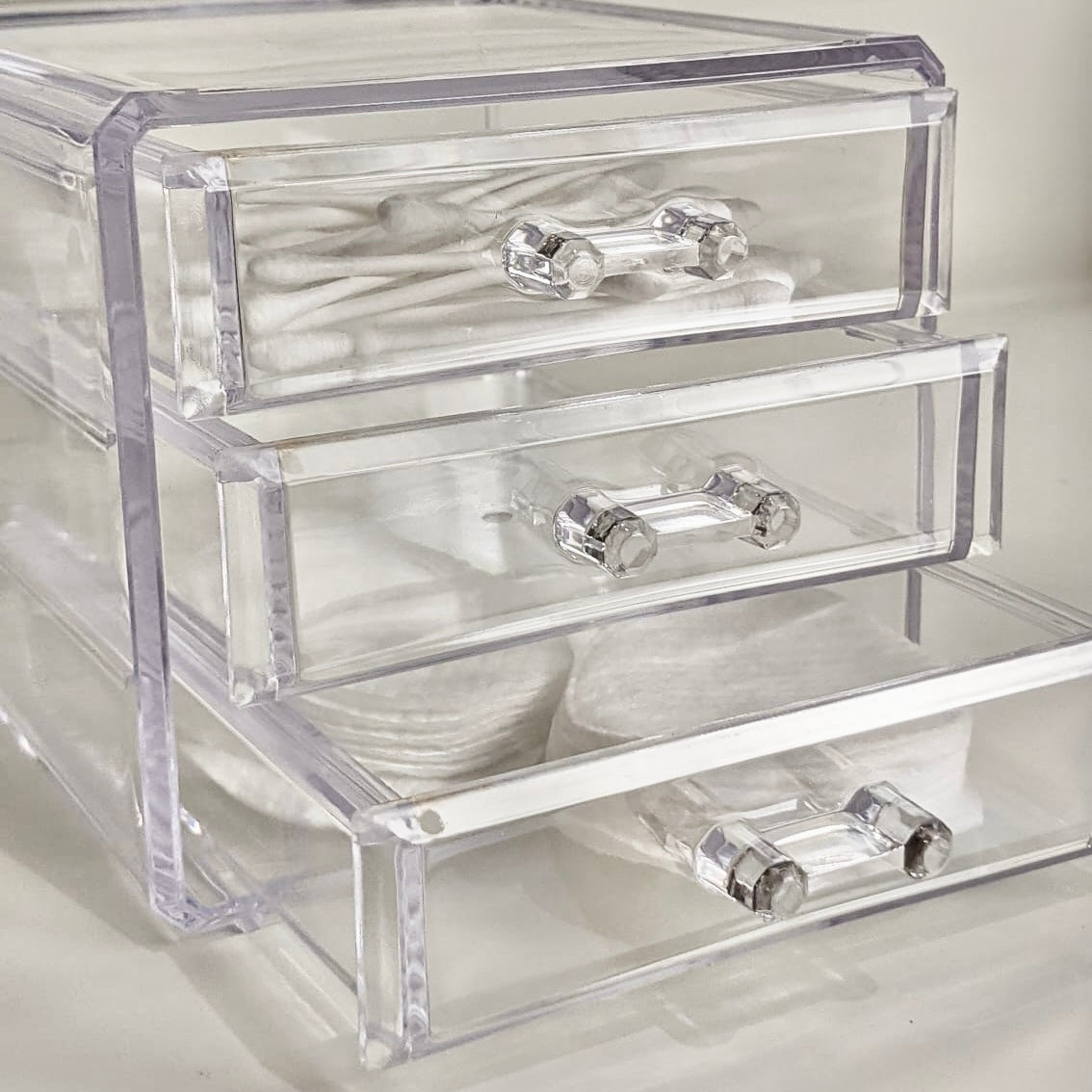 http://rowenhomes.com/cdn/shop/products/seraphina-clear-3-drawer-organiser-accessories-premier-843967.jpg?v=1656687322