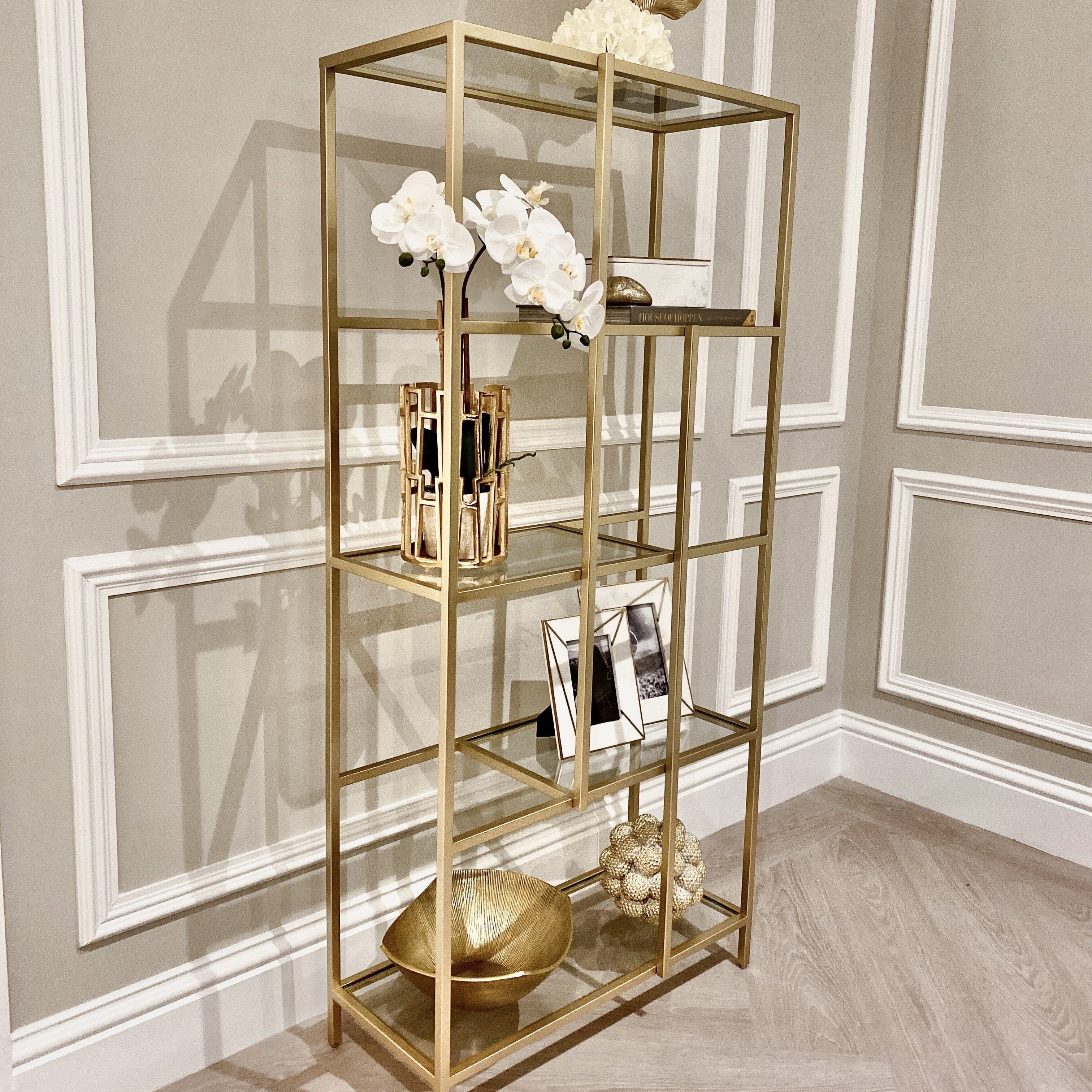 Champagne shop display cabinet