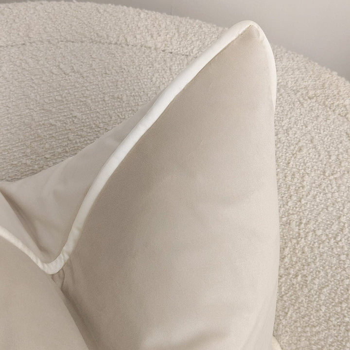 Alaska Cream Cushion with Vanilla Piping - 50 x 50cm Textiles 