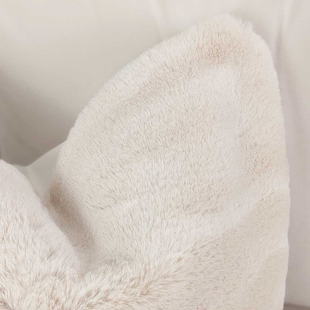 Aspen Oatmeal Faux Fur Cushion - 50 x 50cm – Rowen Homes