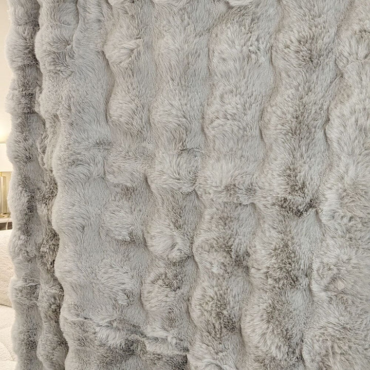 Brooklyn Grey Super Soft Faux Fur Textured Throw Textiles 
