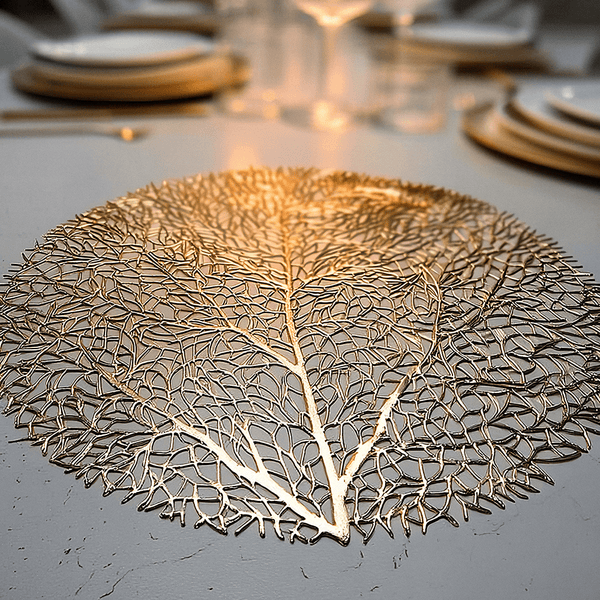 Carmena Gold Round Placemat Accessories 