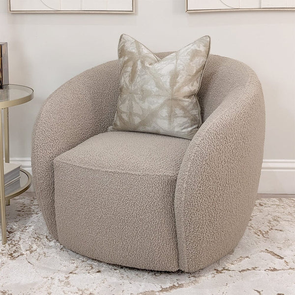 In Stock Furniture – Rowen Homes