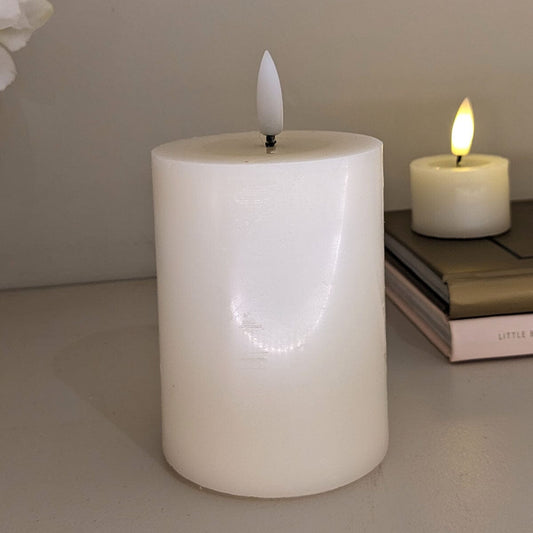 Cream Realistic LED Candle - 10cm Fragrance 