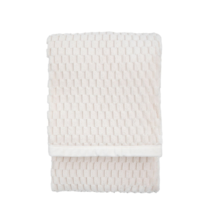 Esmeralda Cream Soft Velvet Knitted Cosy Throw Textiles 
