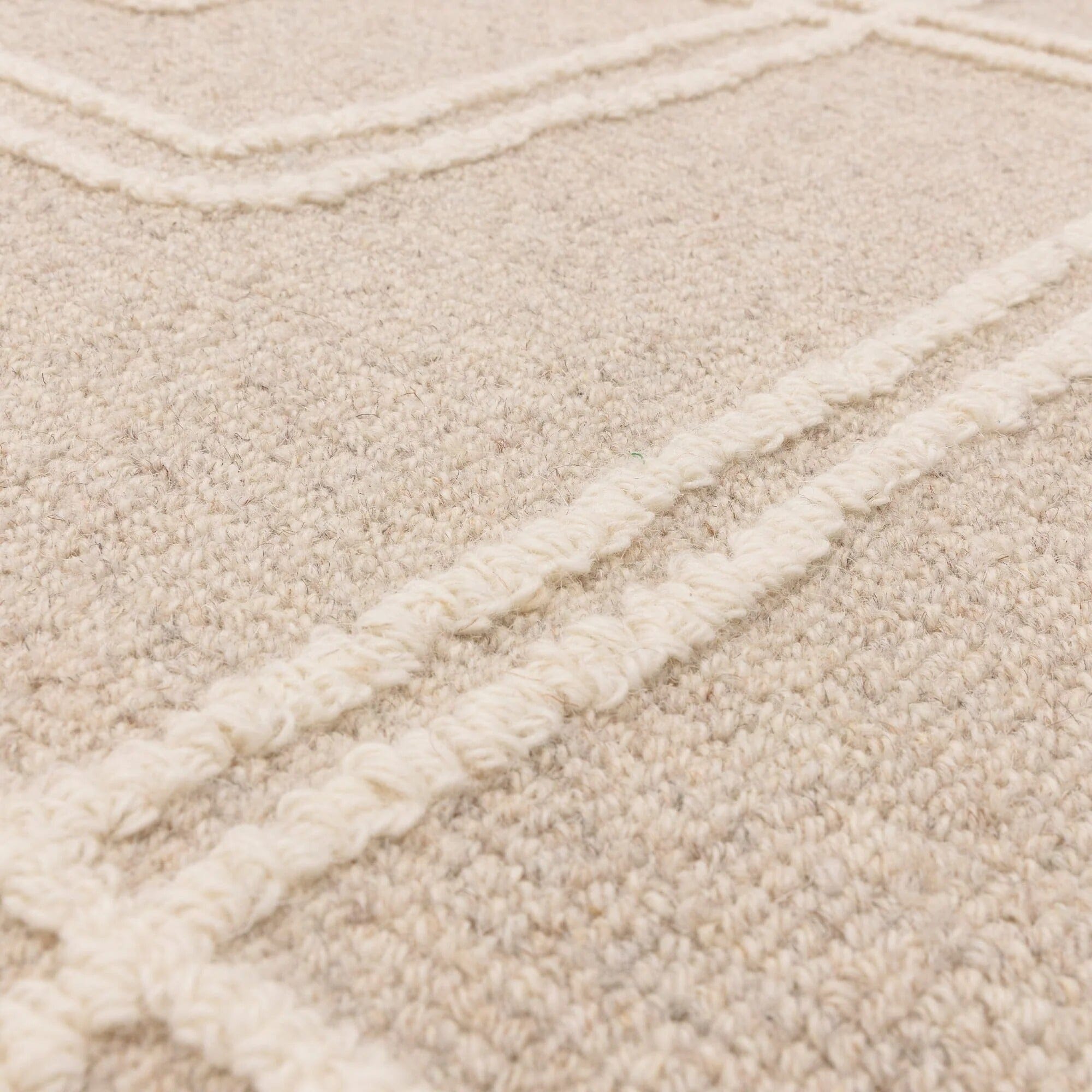 Geneva Sand Wool Linear Patterned Rug – Rowen Homes