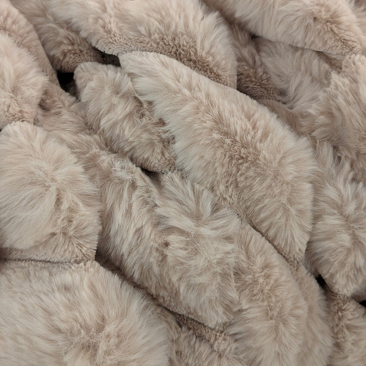 Isla Oatmeal Chunky Ribbed Faux Fur Throw Textiles 