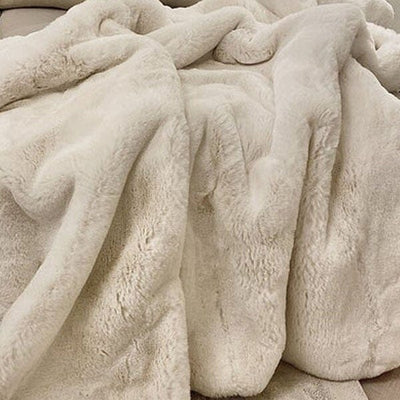 Lili Extra Thick Faux Fur Cream Throw Textiles 