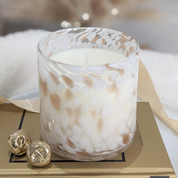 Quinn Fresh Linen Scented White & Gold Patterned Glass Candle Fragrance 