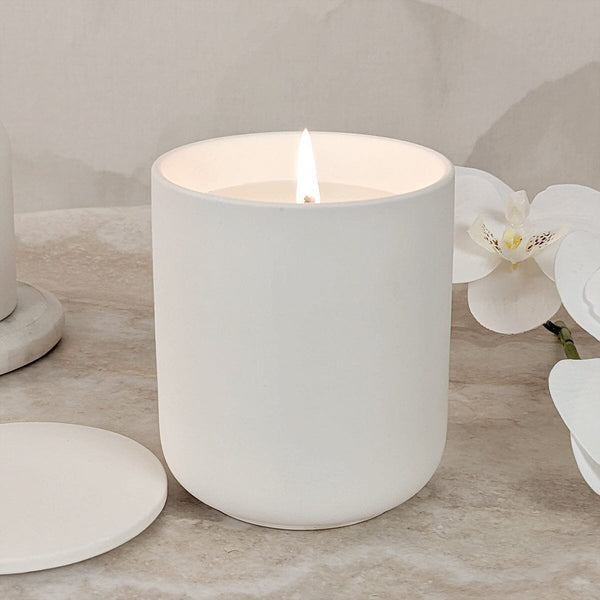 Retreat Luxury White Ceramic Lidded Scented Candle - Geranium, Orange, Lavender & Ylang Ylang Fragrance 