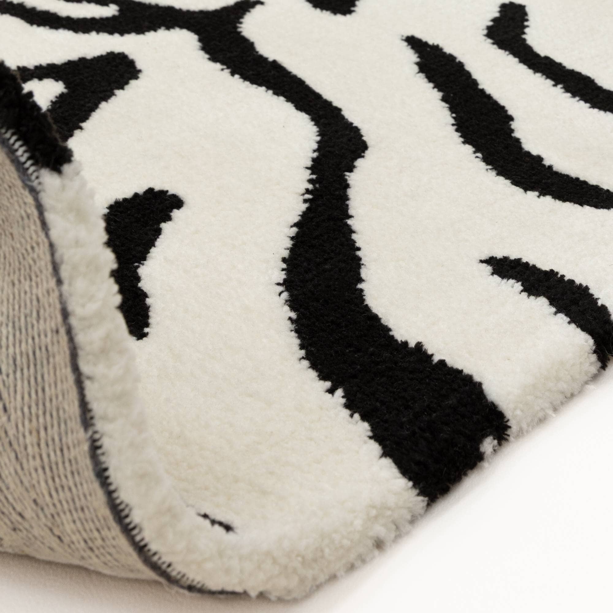 Sahara Monochrome Tiger Print Rug 