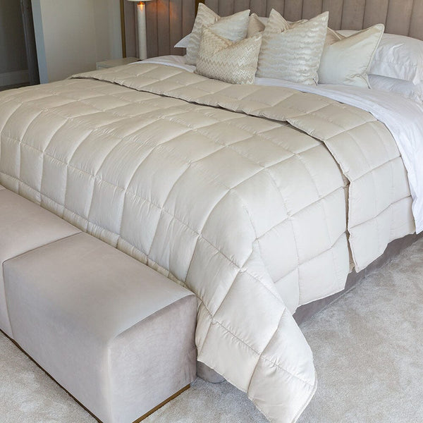 Serenity Cream 100% Cotton Quilted Bedspread Textiles 