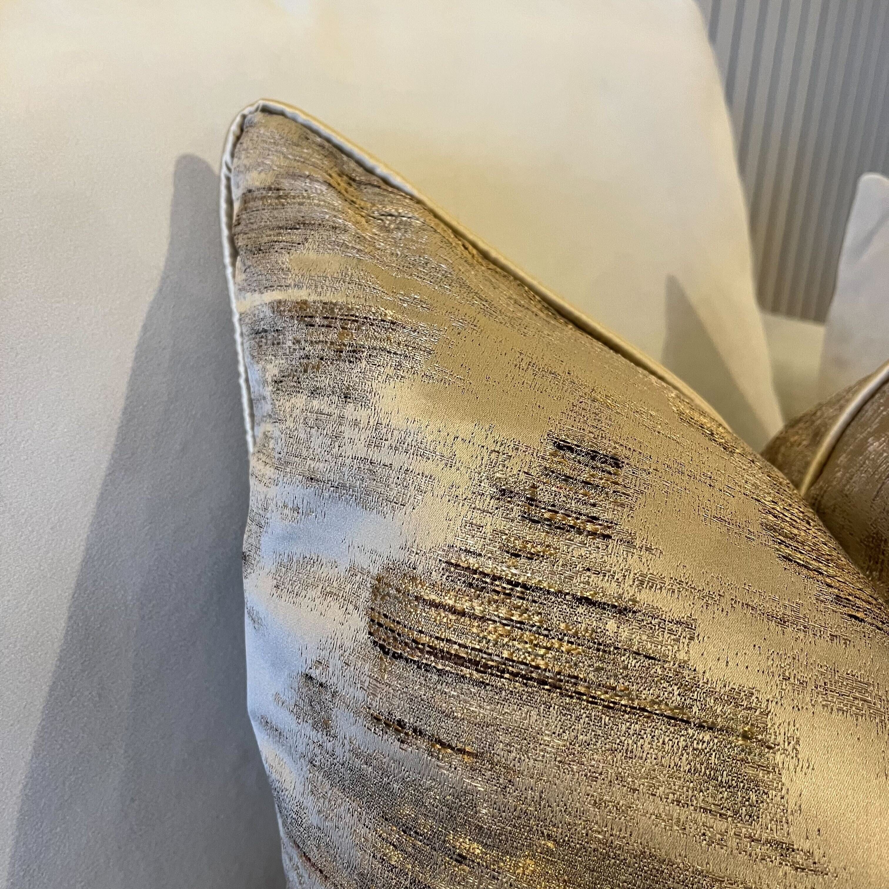 Zirconium Golden Topaz Metallic Patterned Cushion Cover - 50x50cm