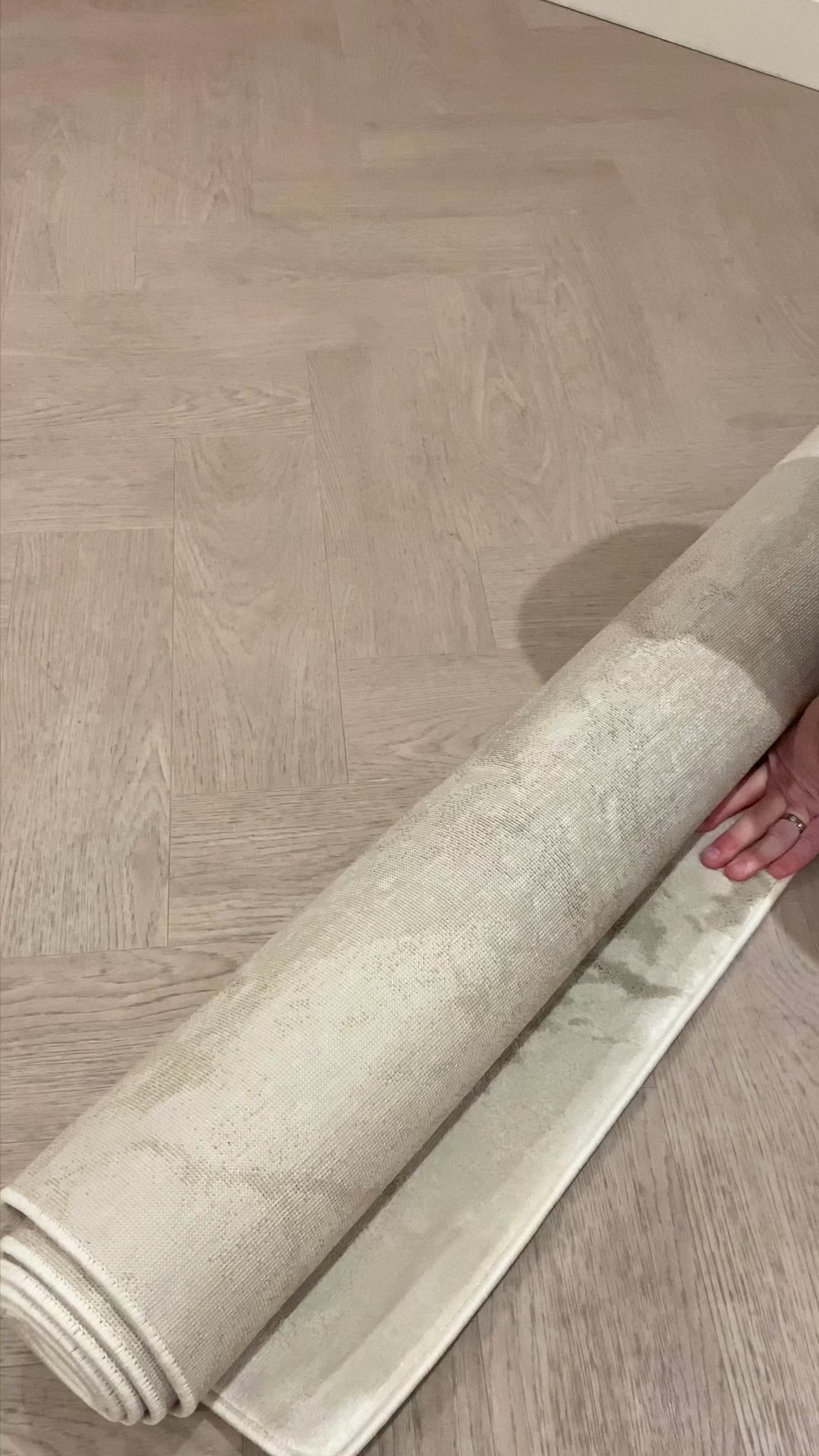 Maia Grey, Cream & Silver Marble Rug
