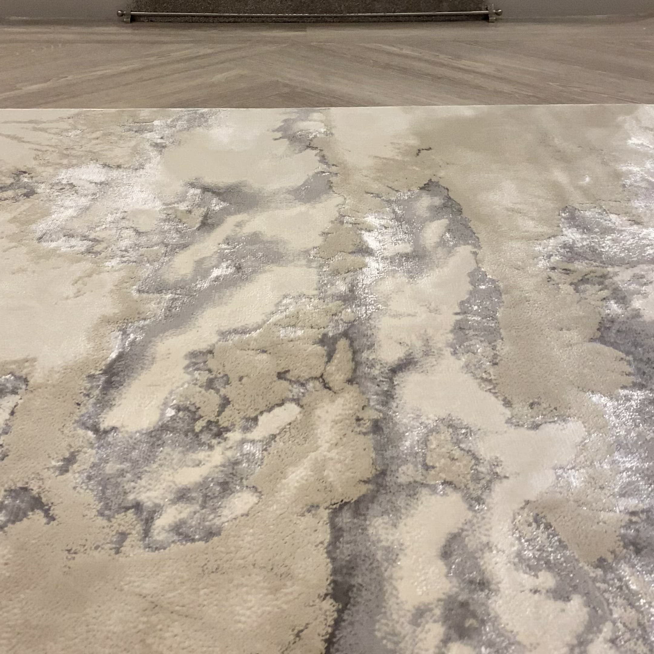 Maia Grey, Cream & Silver Marble Rug