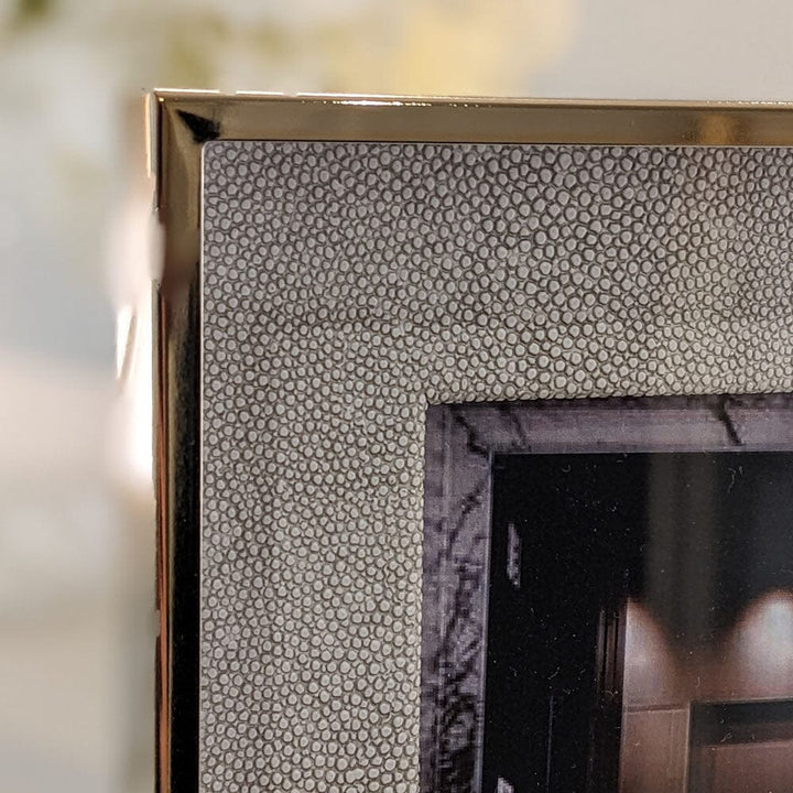Ancona Faux Shagreen & Gold Photo Frame - 6x4" Accessories 