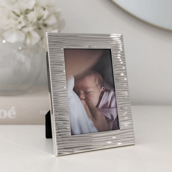 Aprilia Silver Rippled Photo Frame - 6x4" Accessories 