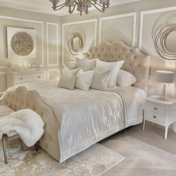 Belvoir Cream Luxury Curved Velvet Bed Bed 