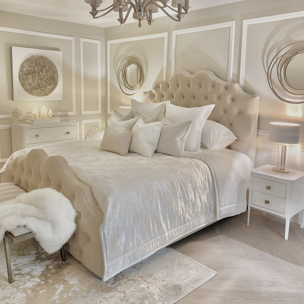 Belvoir Vanilla Luxury Curved Velvet Bed