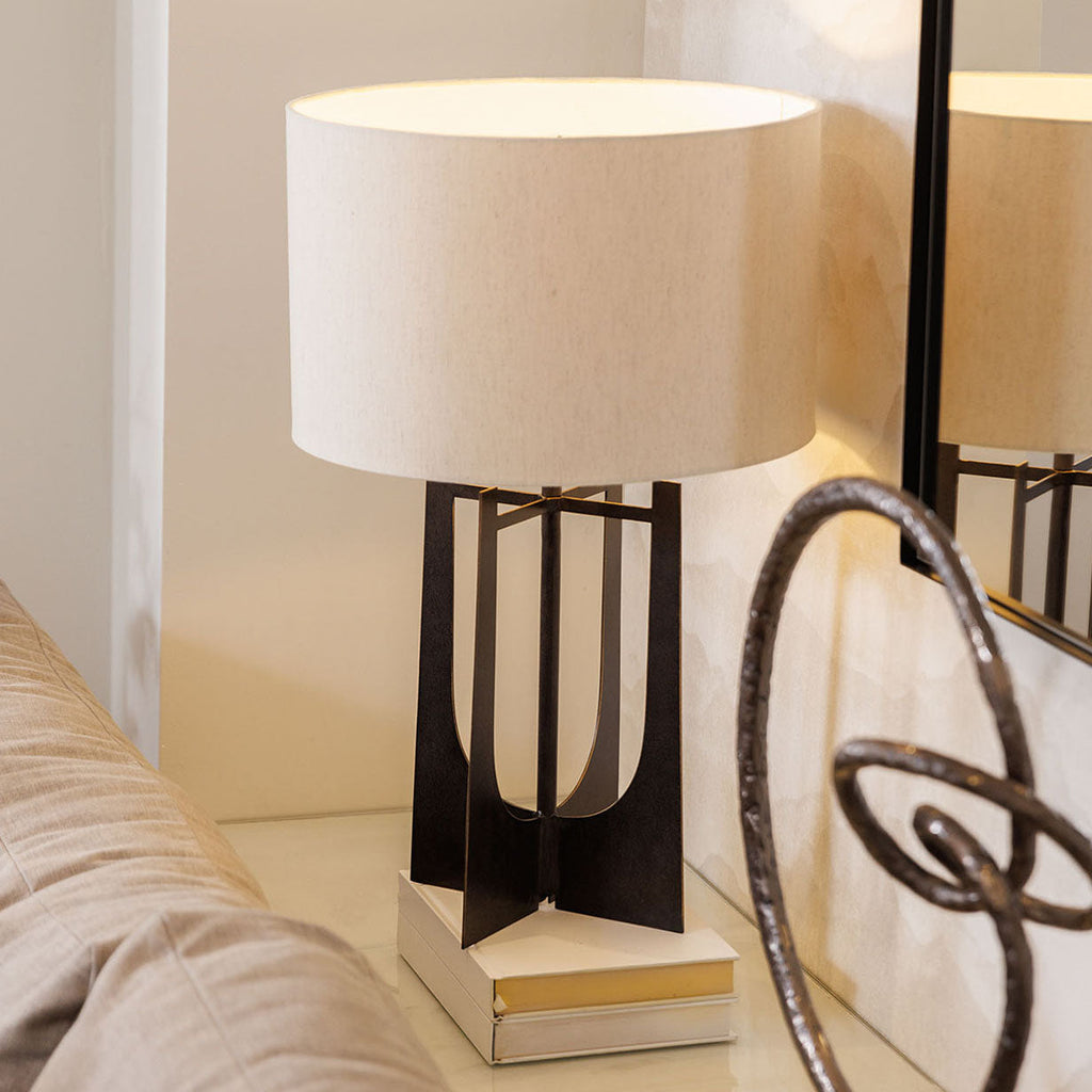 Evelyn Hammered Table Lamp