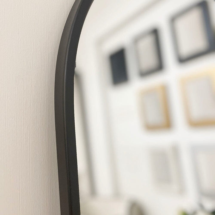 Haiyan Black Arched Medium Wall Mirror Accessories 