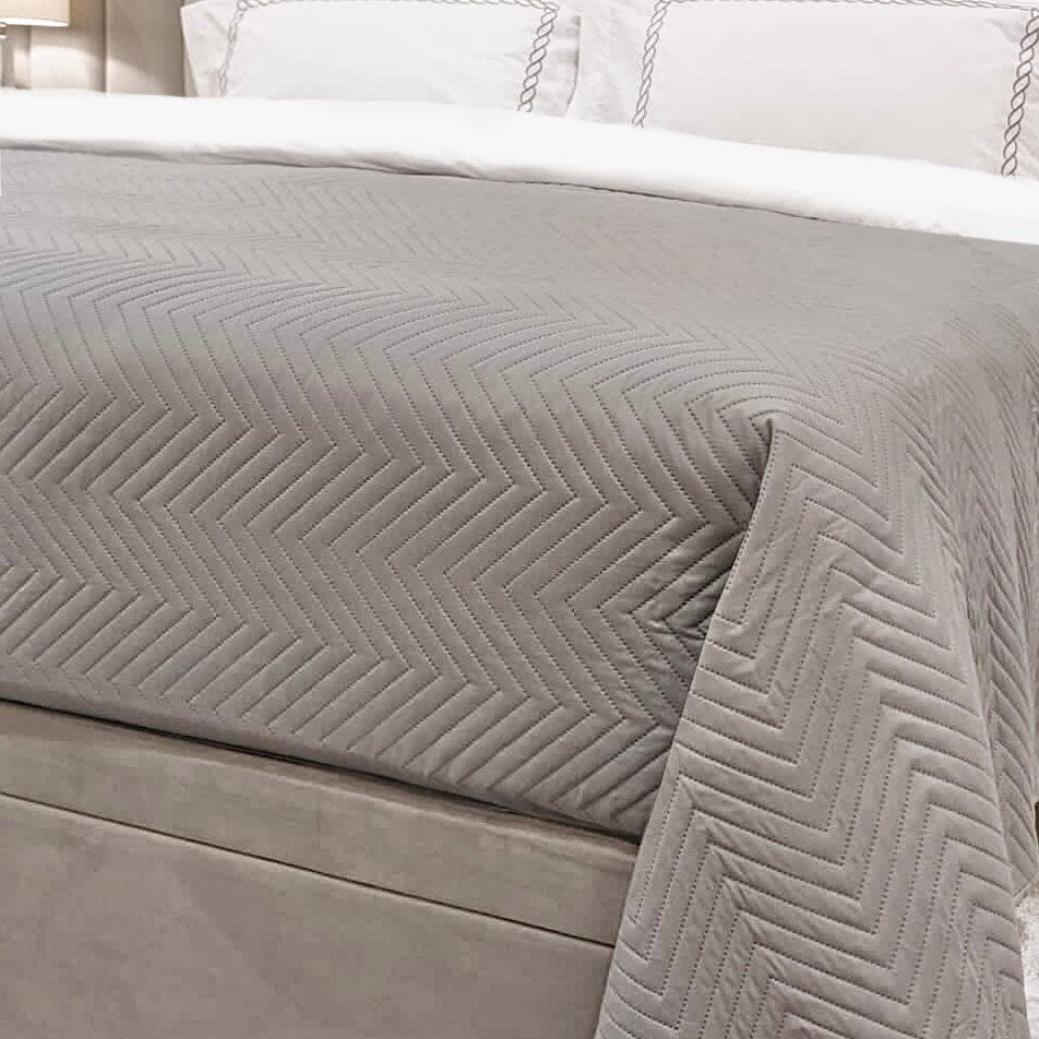 Hugo Grey Quilted Bedspread – Rowen Homes
