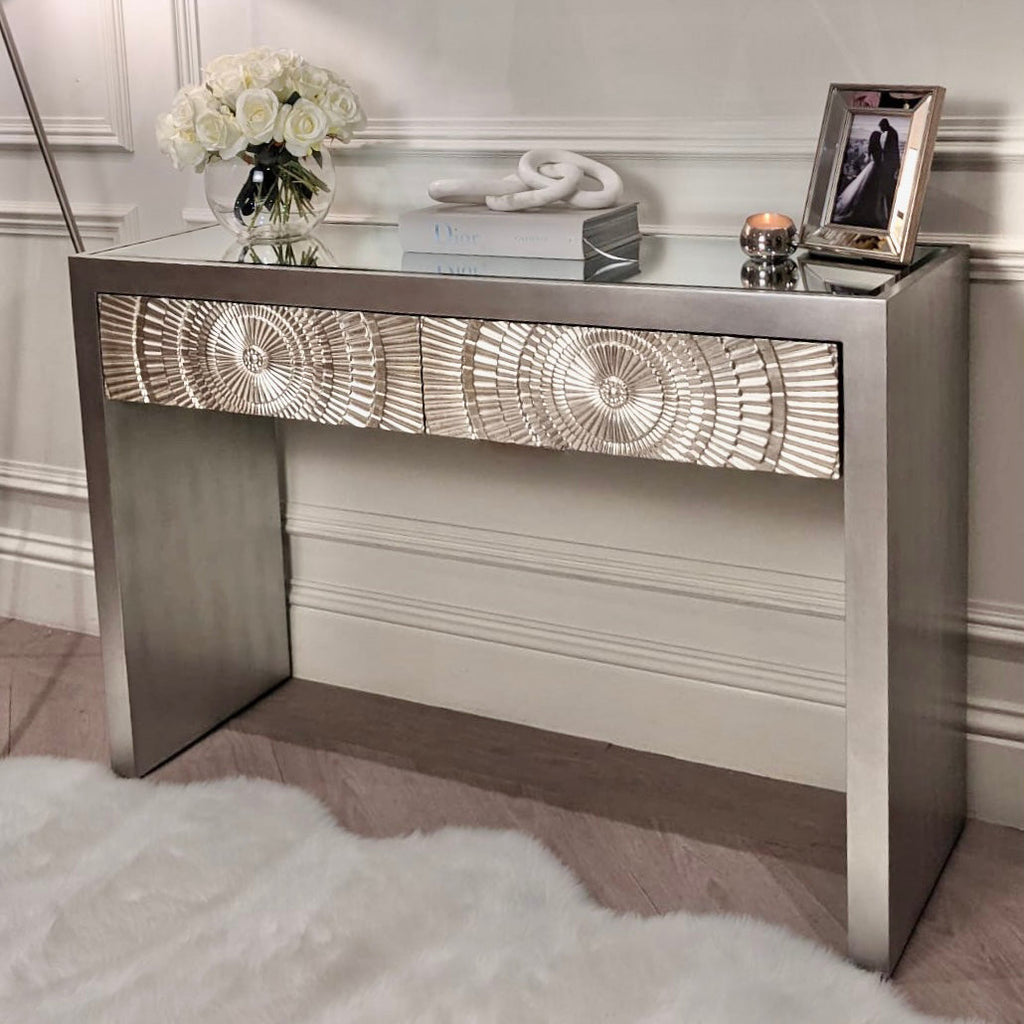 Leverette Premium Console Table