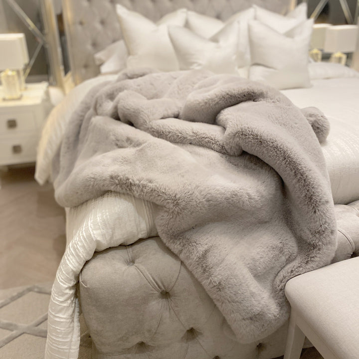Shop Lili Extra Thick Faux Fur Grey Throw – Rowen Homes
