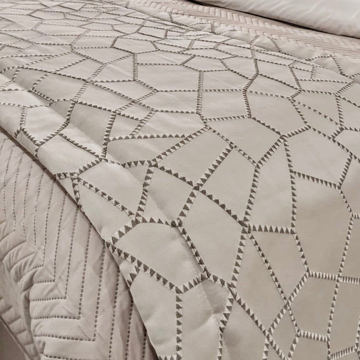 Mosaic Putty Geometric Luxury Bed Runner - 280cm Bedding 