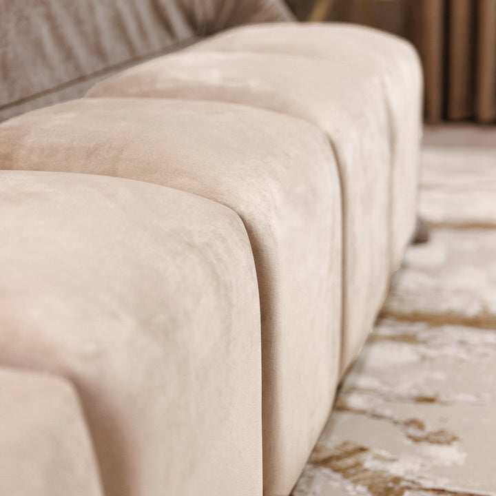 Oyster Luxury Velvet Upholstered Bench Furniture 