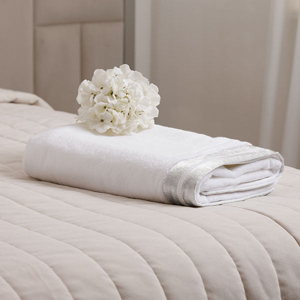 Retreat Luxurious White & Silver Towel Towel Bath Sheet 