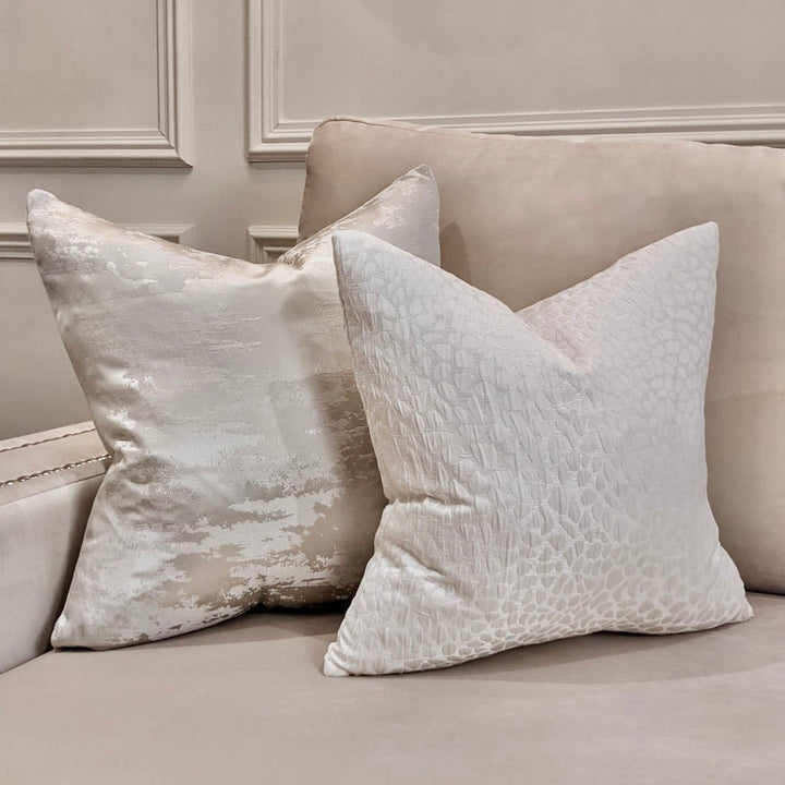 Set of 2 Cushions - Hailes Oyster & Cobble Ivory Cushion 